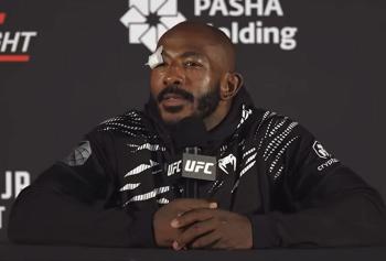 Khalil Rountree répond à Magomed Ankalaev et aux fans partis pendant sa victoire dominante face à Jamahal Hill | UFC on ABC 8