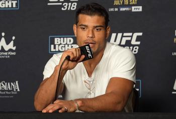 Paulo Costa veut régler ses comptes avec Khamzat Chimaev, qu'il traite de “lâche” avant son combat à l'UFC 318 | New Orleans