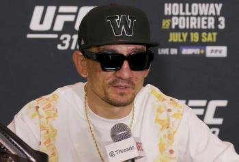 Max Holloway est surpris de ne pas avoir eu le bonus du “Combat de la Soirée“ | UFC 318
