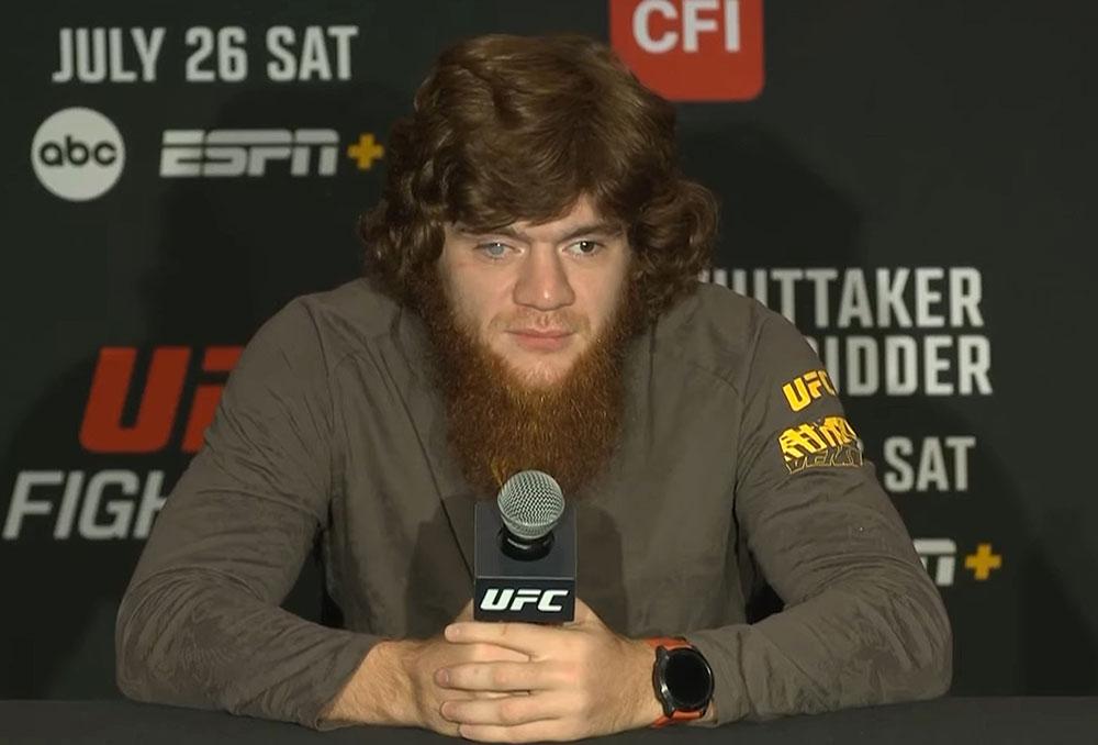 Shara Magomedov, imperturbable après sa première défaite, se tourne vers son prochain défi | UFC on ABC 9