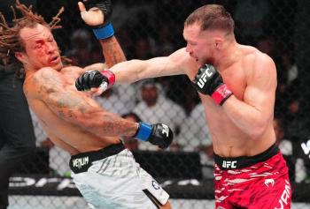 Petr Yan remporte une victoire par décision unanime contre Marcus McGhee après un combat très disputé | Abu Dhabi