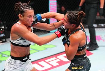 La combattante Amanda Ribas révèle devoir subir une nouvelle chirurgie faciale après sa défaite par TKO à l'UFC on ABC 9