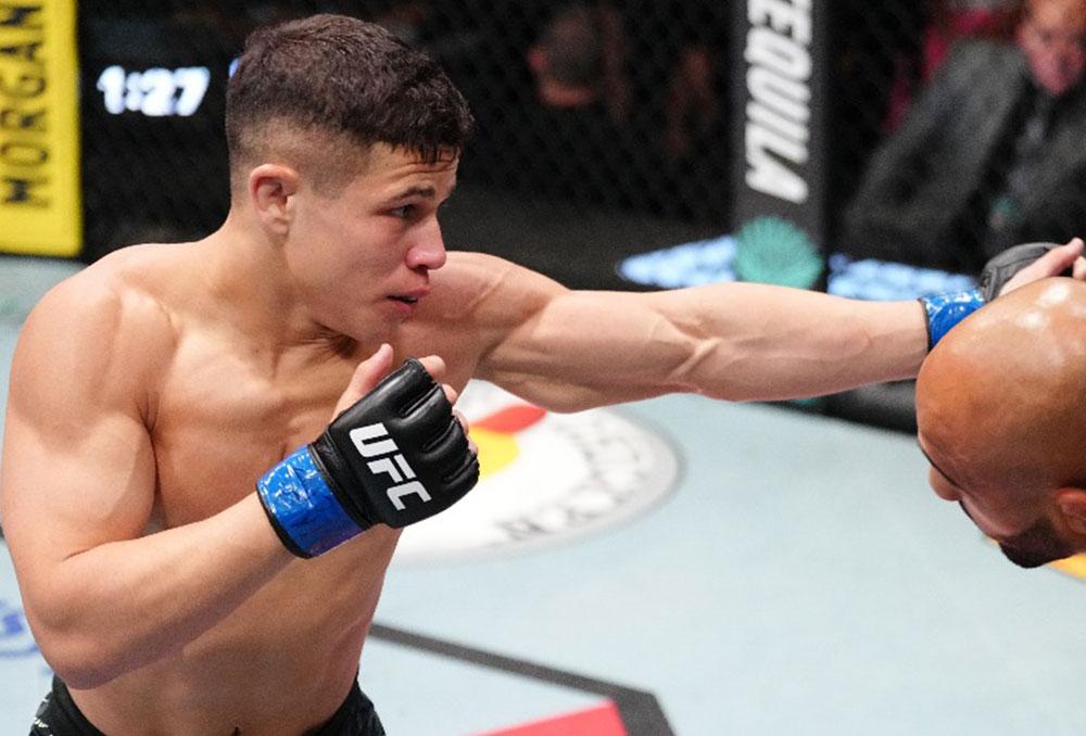 Jean Matsumoto remporte une victoire par décision partagée face à Miles Johns au terme d'un combat très disputé | UFC on ESPN 72