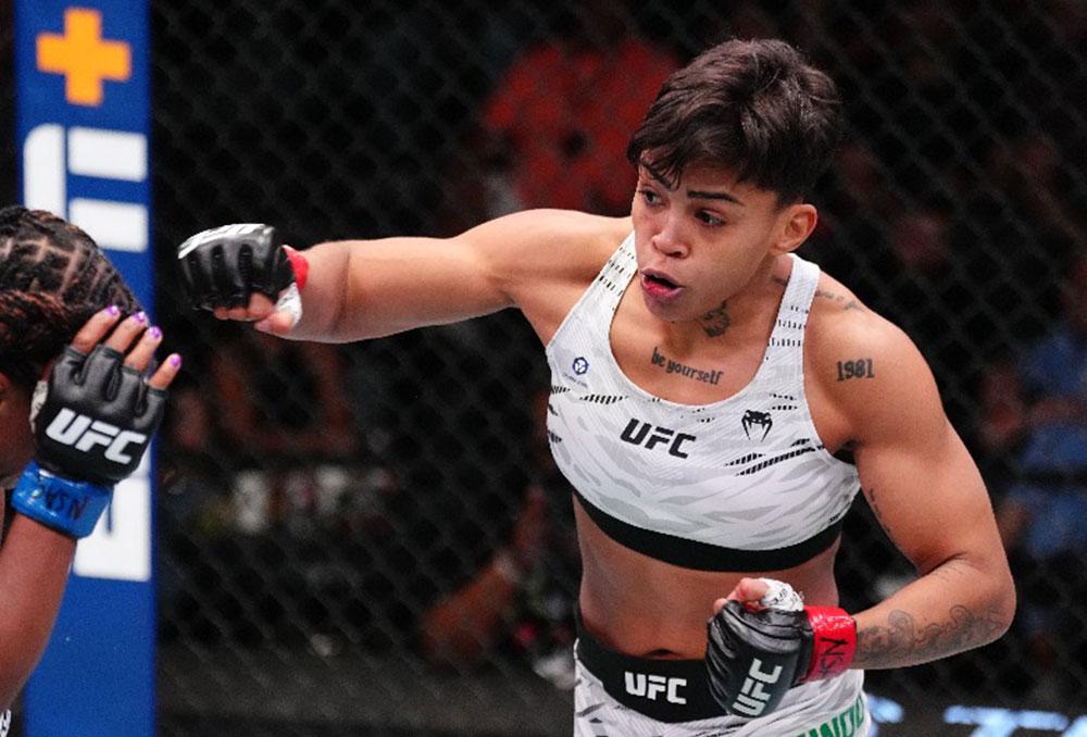 La puissance de Iasmin Lucindo a fait la différence face au volume de coups d'Angela Hill | UFC on ESPN 72