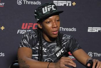 Après sa victoire, Joselyne Edwards désigne clairement sa prochaine cible : Irene Aldana | UFC on ESPN 72