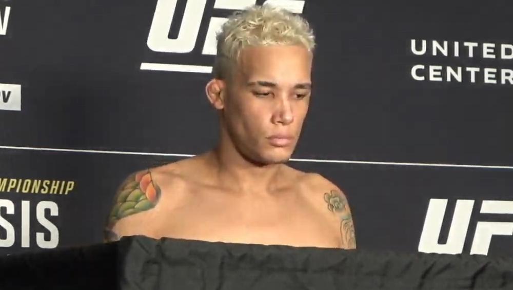 UFC 319 - La pesée : résultats, vidéos, faceoffs | Chicago