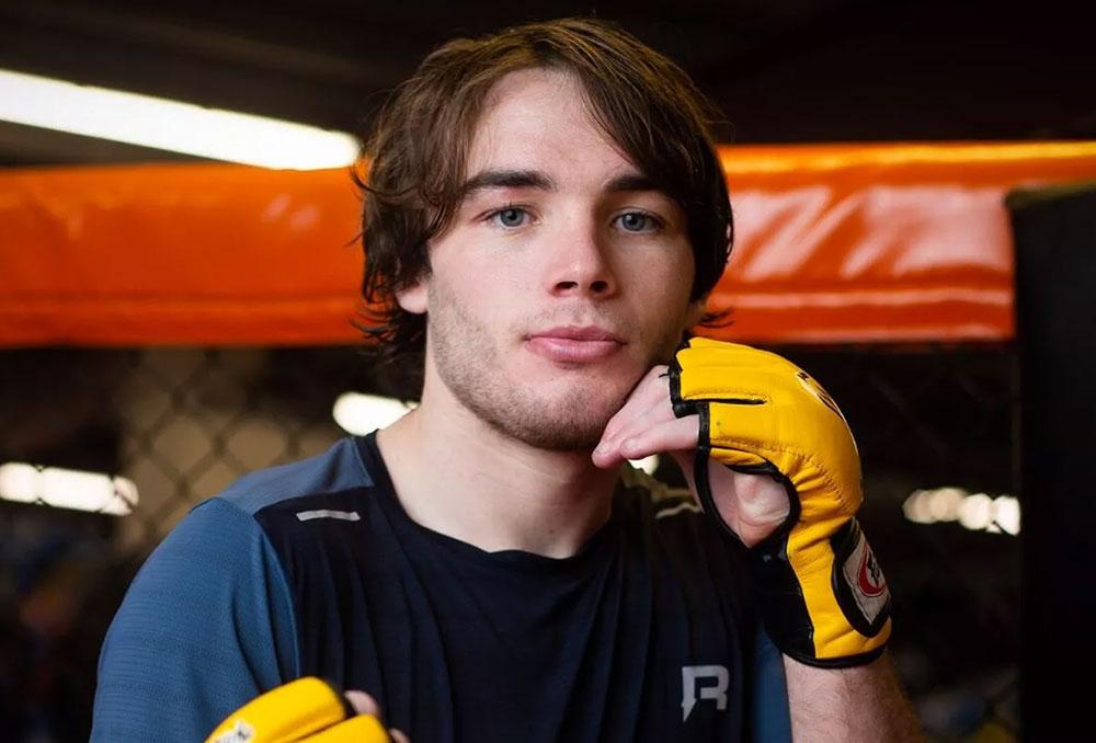 L'UFC officialise la signature de Luke Riley, la star montante du Cage Warriors