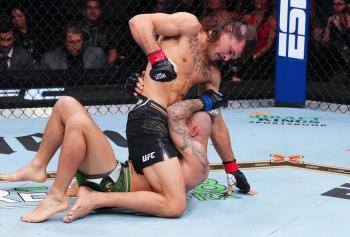 Diego Lopes triomphe par TKO lors du main event de la Noche UFC après un combat d'une rare intensité contre Jean Silva