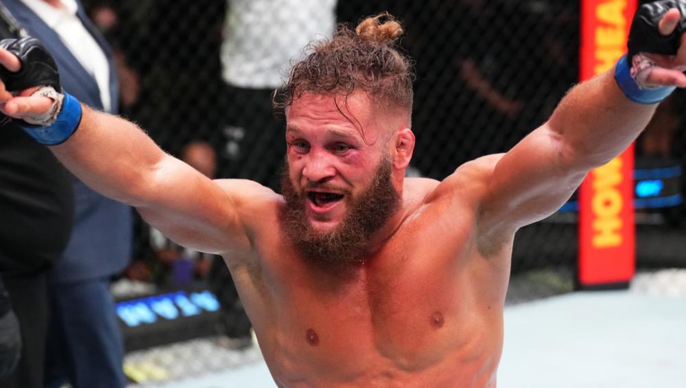 Analyse : comment Rafael Fiziev pourrait surprendre dans le main event contre Charles Oliveira