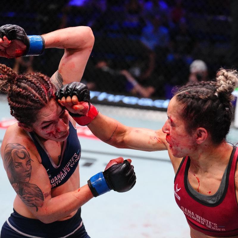 Chaves et Montenegro livrent une guerre totale qui captive le président de l'UFC, Dana White | DWCS 83