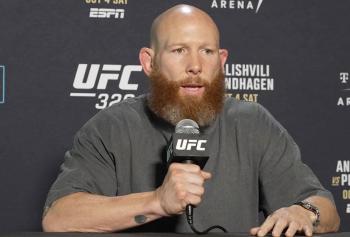 Josh Emmett annonce son unique objectif face à Youssef Zalal : un KO pour le spectacle et les fans | UFC 320