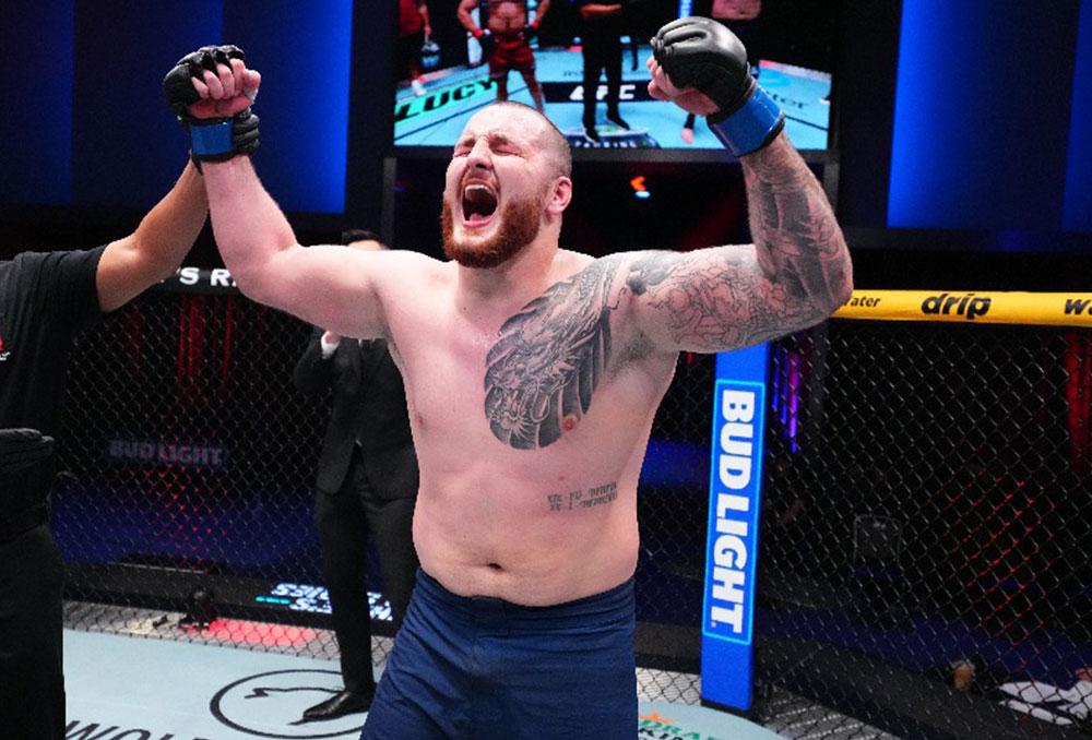 Jovan Leka inverse la tendance et s'impose par décision face à Azamat Nuftillaev | DWCS 86