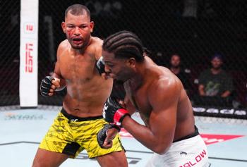 Djorden Santos décroche sa première victoire à l'UFC contre Danny Barlow | UFC Vancouver