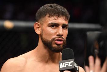 Yair Rodriguez a subi une opération à la main et sera absent plusieurs mois