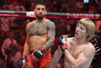 Paddy Pimblett lance un défi à Ilia Topuria, promettant de le « démolir » pour s'emparer du titre des poids légers