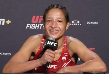 Jacqueline Cavalcanti : “C'était un combat facile, mais Mayra Bueno Silva a un très bon menton” | UFC Vegas 111