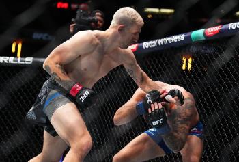 Kyle Daukaus confirme son retour en force en soumettant Gerald Meerschaert | UFC 322