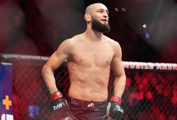 Khamzat Chimaev écarte toute défense de son titre des poids moyens avant la fin du printemps 2026