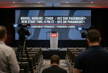 Le passage sur Paramount impose l’abandon du modèle pay-per-view et avance l’heure des combats