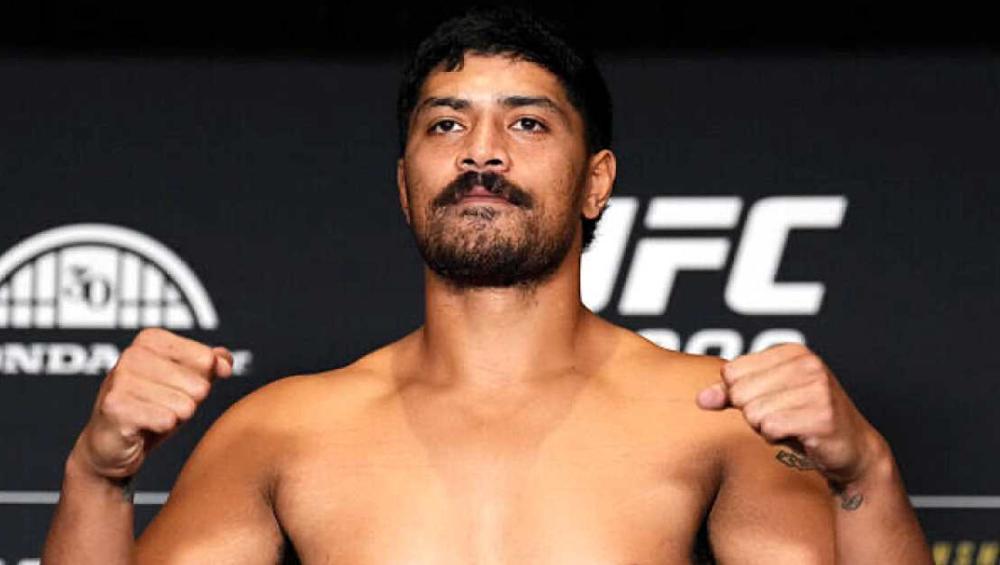 Billy Elekana compte exploiter la pression pesant sur Junior Tafa en terre hostile | UFC 325