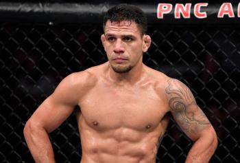 Rafael dos Anjos subit une troisième opération au genou et raconte son calvaire médical