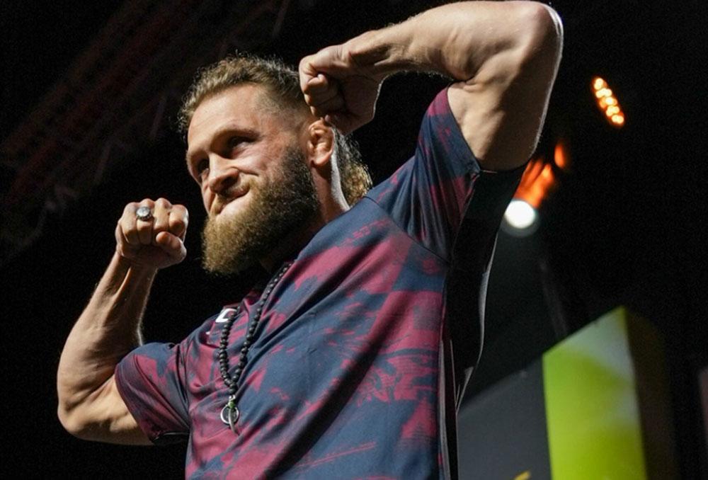 Rafael Fiziev active le « mode urgence » et promet une année 2026 infernale | UFC 325