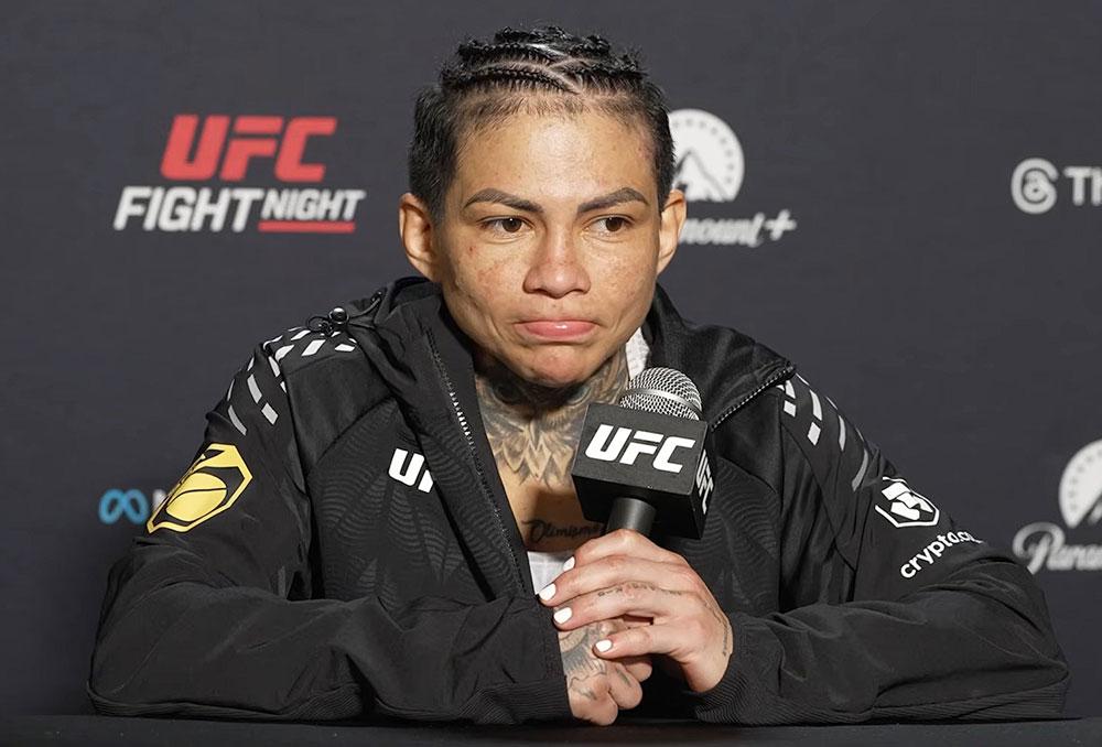 Ketlen Souza décrypte sa victoire par décision unanime contre Bruna Brasil | UFC Fight Night 266