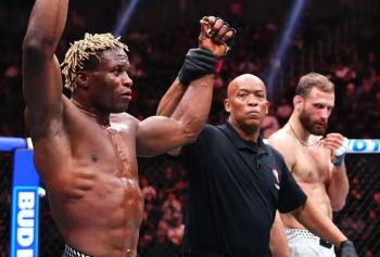 Mark Smith confirme une opération réussie du tendon d'Achille après sa blessure à l'UFC 324