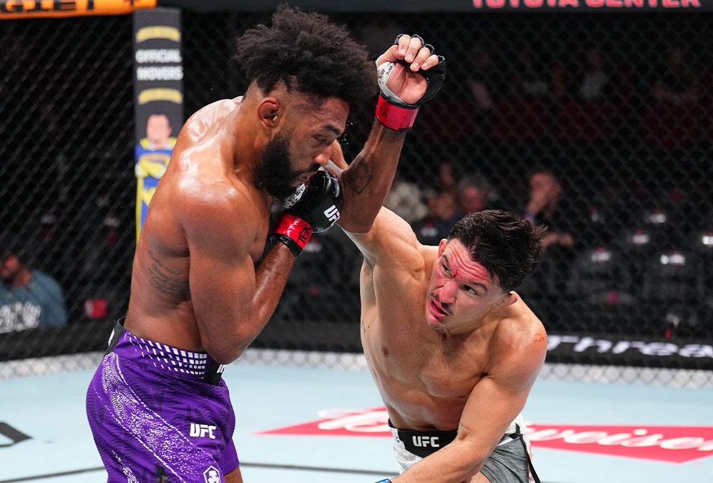 Jean-Paul Lebosnoyani bat Phil Rowe par décision partagée pour ses grands débuts dans l'organisation | UFC Fight Night 267