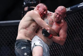 Serghei Spivac bat Ante Delija par décision unanime au terme d’une confrontation sanglante | UFC Fight Night 267