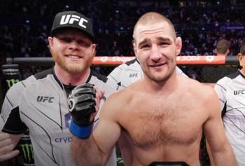 Eric Nicksick prévoit de briser l'approche systématique de Khamzat Chimaev pour imposer le rythme de Sean Strickland