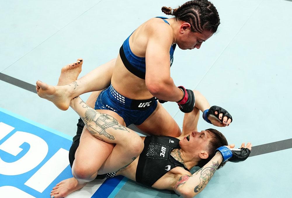 Ailin Perez bat Macy Chiasson par décision unanime et poursuit son ascension chez les poids coqs | UFC Fight Night 268