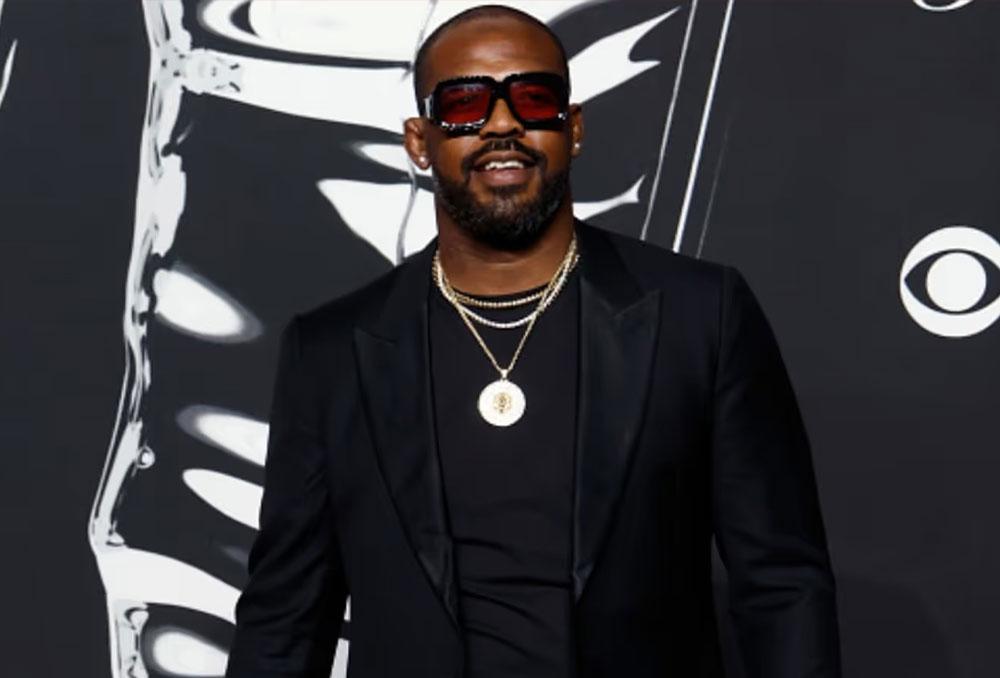 Jon Jones confirme être toujours en pleine négociation avec l'UFC pour intégrer la carte historique à la Maison-Blanche