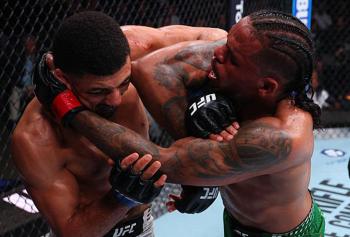 Chris Padilla et MarQuel Mederos se quittent sur une égalité majoritaire après un affrontement acharné | UFC 327
