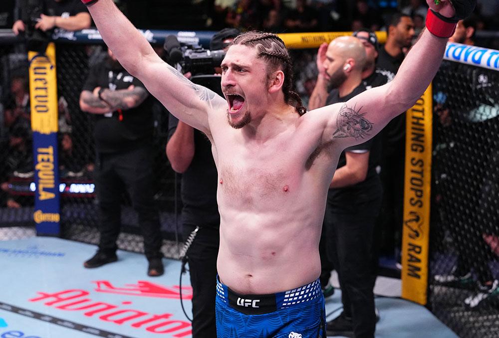 Jackson McVey soumet Sedriques Dumas par étranglement dès la première reprise | UFC Fight Night 274