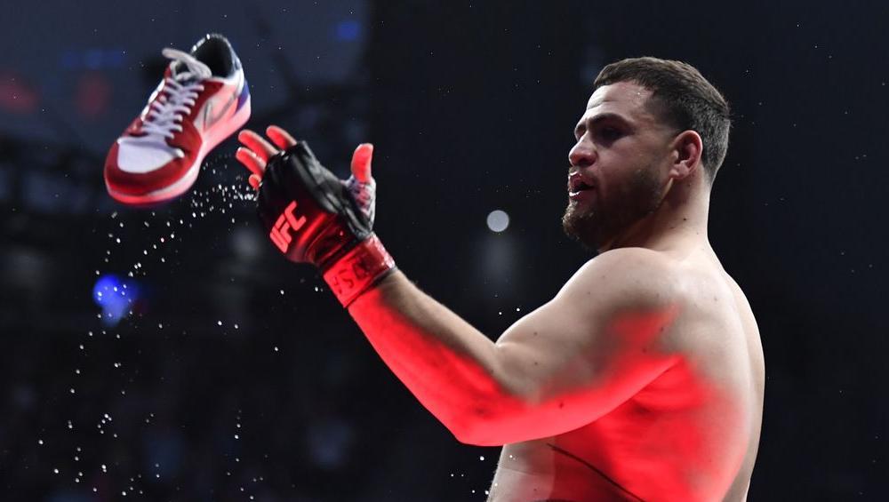Tai Tuivasa cherche à briser sa spirale négative devant son public face au redoutable Louie Sutherland | UFC Fight Night 275