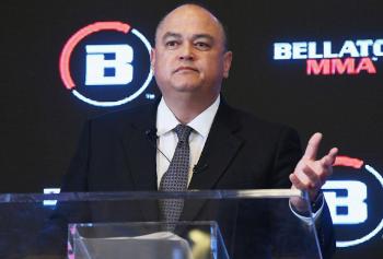 Le légendaire promoteur Scott Coker s'apprête à lancer une nouvelle organisation de MMA en 2027