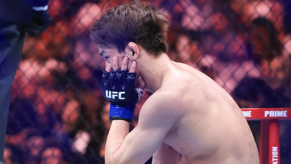 Kai Asakura joue sa survie dans l'octogone face à Cameron Smotherman lors d'un choc crucial chez les poids coqs | UFC Fight Night 277