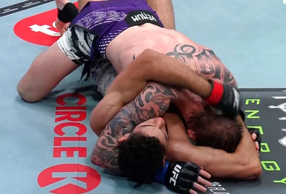Tom Nolan s'offre le scalp de Farès Ziam au terme d'une bataille stratégique d | UFC Fight Night 278