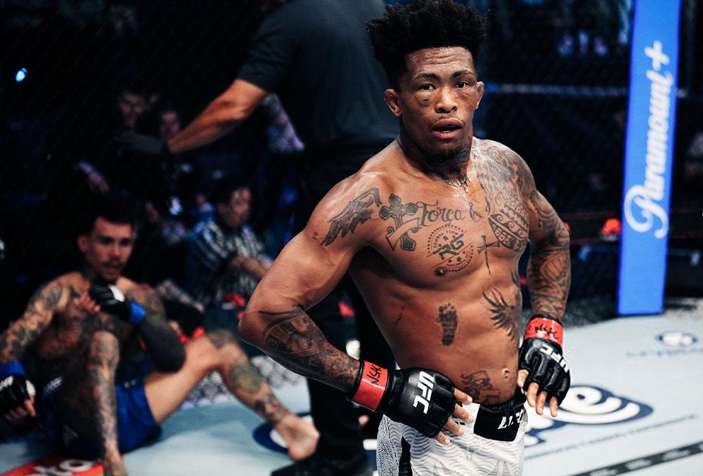 Des débuts fracassants chez les poids plumes pour Vinicius Oliveira face à Andre Fili | UFC Fight Night 279