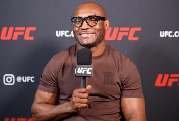 UFC Oklahoma City : Kamaru Usman justifie sa montée chez les poids moyens et vise le statut de double champion