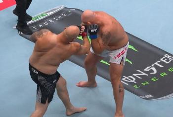 UFC Oklahoma City: Débuts fracassants pour RJ Harris, vainqueur par TKO d'Alvin Hines au premier round