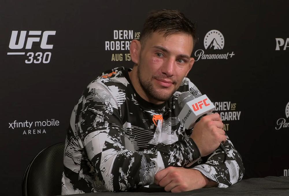 UFC 330 : Entre émotion et respect, Esteban Ribovics réagit à la retraite de son idole Edson Barboza