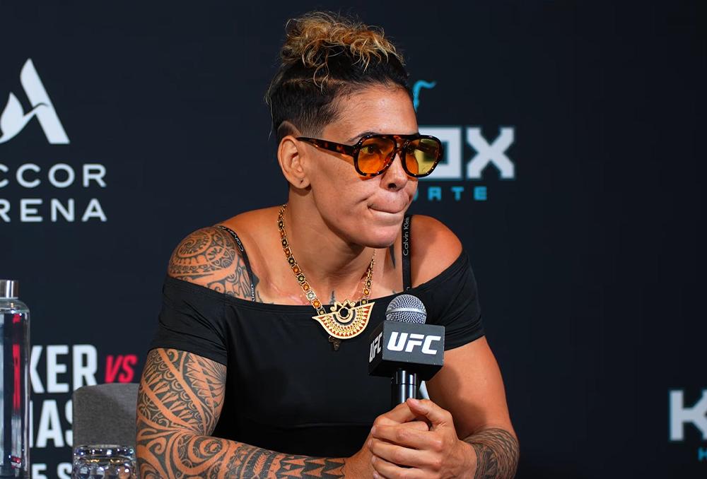 UFC Paris : Nora Cornolle avant son retour : « Je suis une strikeuse, j'aime les patates dans la gueule »