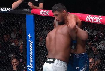 UFC Paris : Michael Page neutralise Nursulton Ruziboev et décroche une décision unanime étriquée