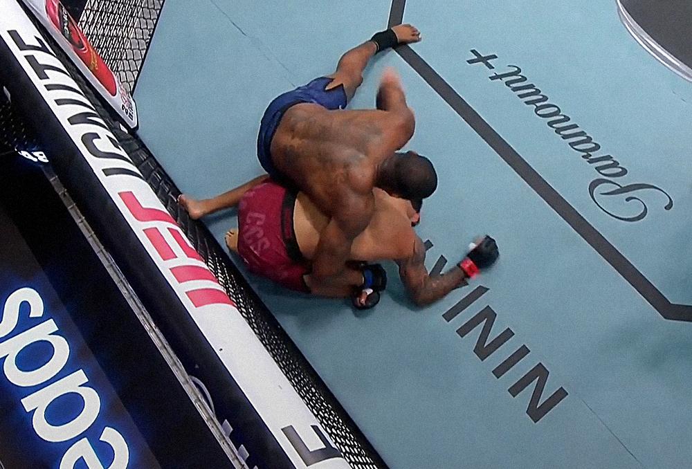 DWCS 92 : Victoire expéditive pour Igor Cavalcanti face à Oscar Ravello