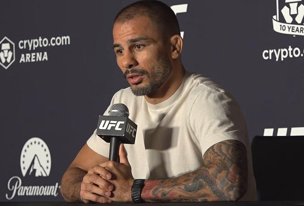 UFC 331 : Alexandre Pantoja reconnaît la valeur de Joshua Van : « Il a prouvé qu'il est un champion légitime »