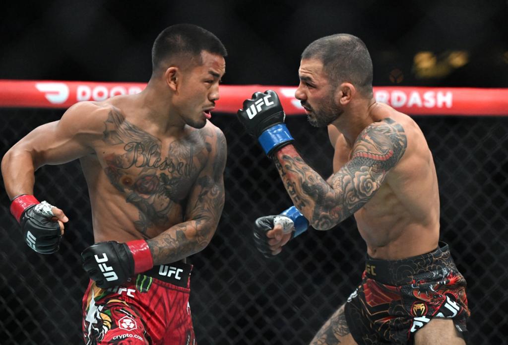 UFC 331 : Alexandre Pantoja s'inspire de Rocky Balboa après son revers face à Joshua Van
