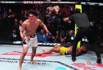 UFC Fight Night 289 : Des nouvelles rassurantes sur l'état de santé de Raoni Barcelos après son malaise face à Raul Rosas Jr.