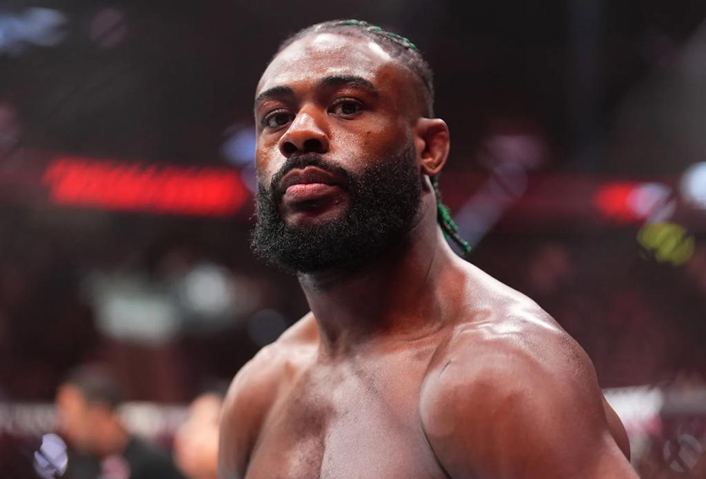 UFC Qatar : Aljamain Sterling accepte le défi d'une guerre debout lancé par Kevin Vallejos